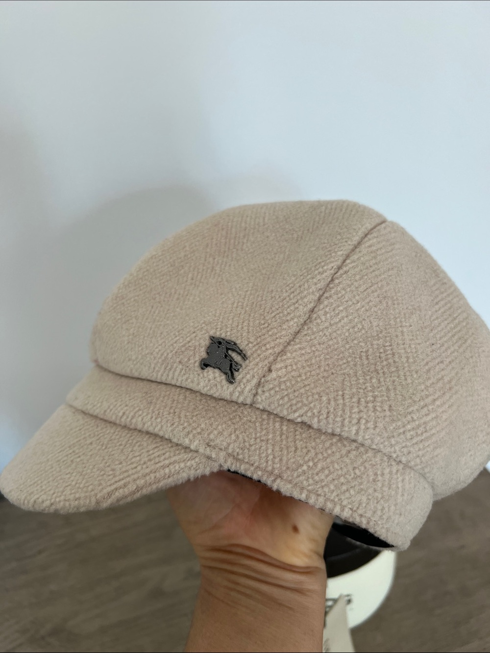 Burberry Light Beige Wool Newsboy Cap with Metal Equestrian Logo